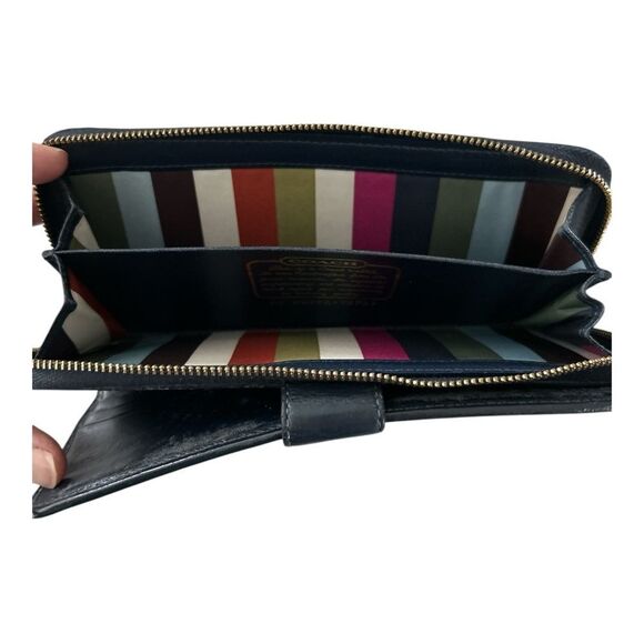 Coach Black and Gray Women's Wallet - Picture 4 of 5